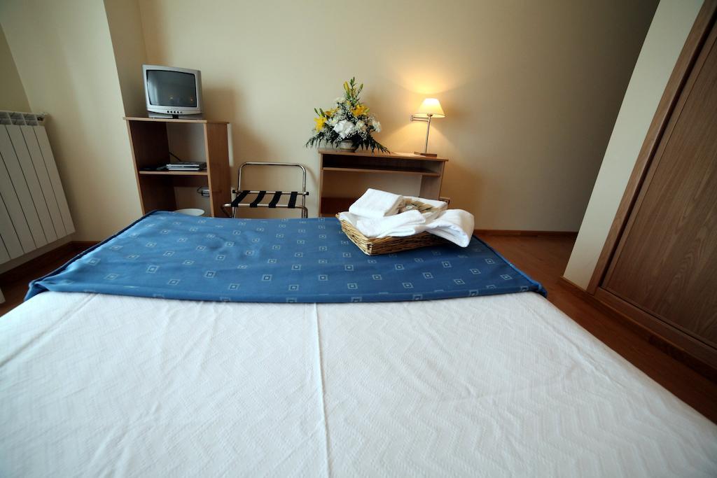 Hotel Rio Ulla Monterroso Pokoj fotografie